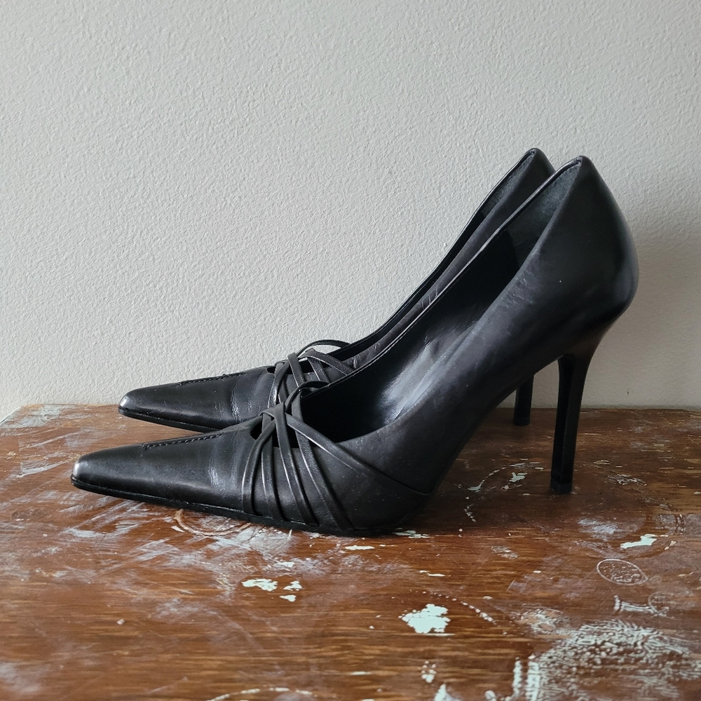VINTAGE ALDO black leather pointed toe stiletto heel Y2K
